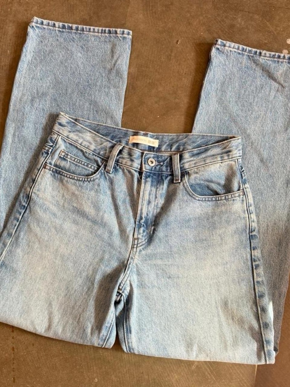 Uniqlo Light Blue Straight Leg Women’s Jeans